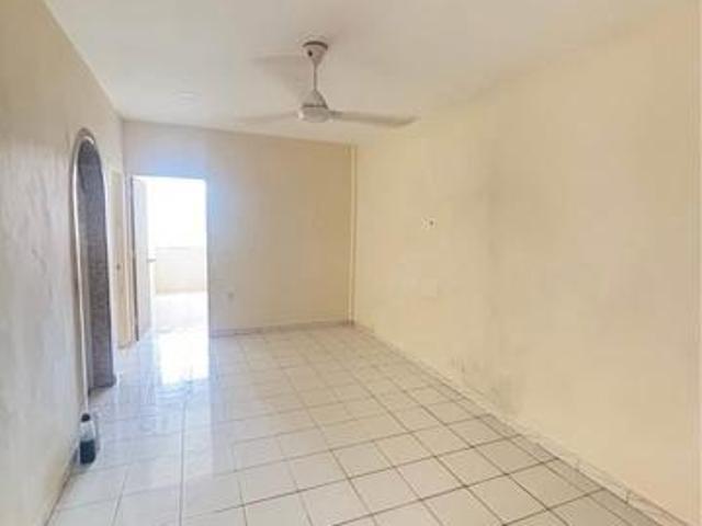 Flat for sale in Kajang, Langat