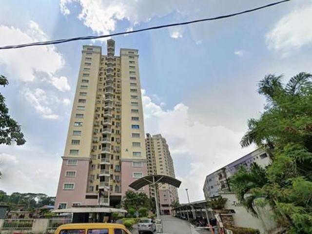 Condominium for sale in Seri Kembangan, Majlis Bandaraya Subang Jaya