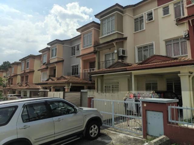 Terraced House for sale in Petaling, Subang Jaya