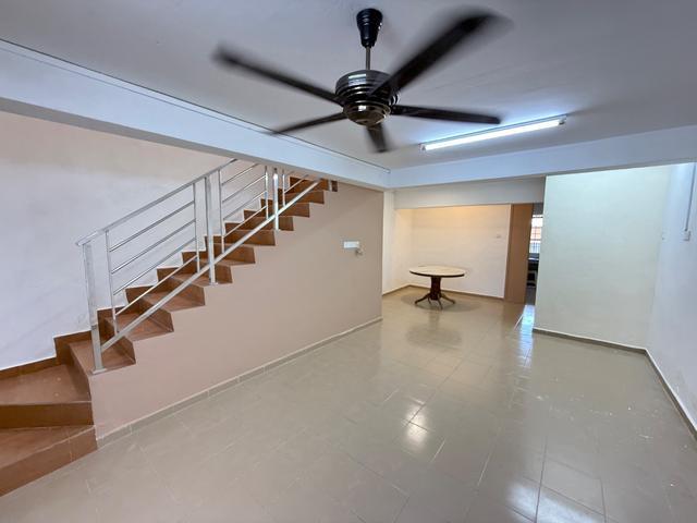 Terraced House for sale in Petaling, Subang Jaya