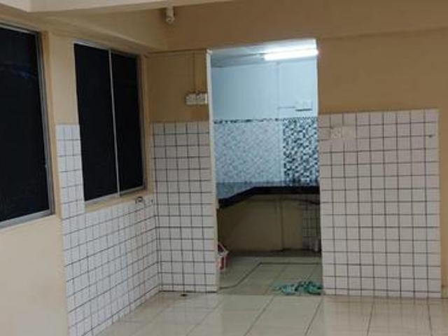 Apartment for sale in Country Heights Damansara, Kuala Lumpur