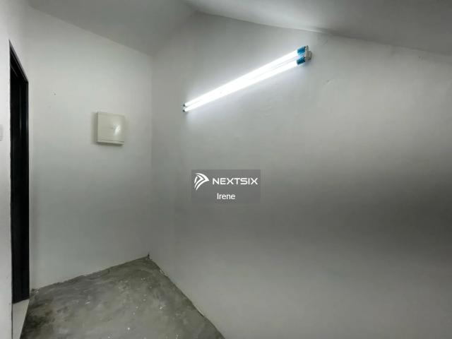 Residential House for sale in Petaling, Subang Jaya