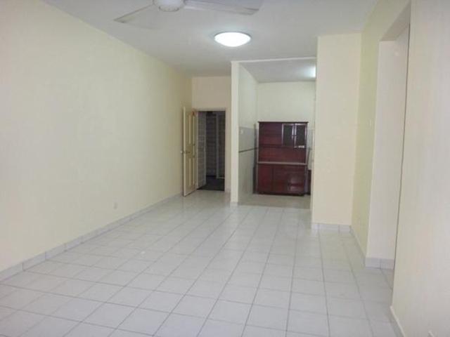 Apartment for sale in Kajang, Langat