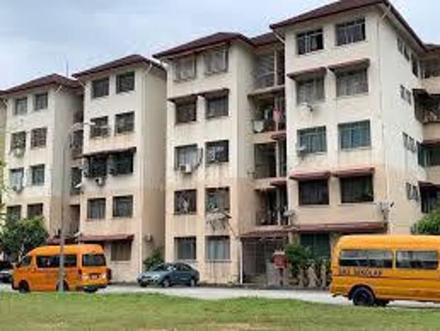 Condominium for sale in Petaling, Alam Impian