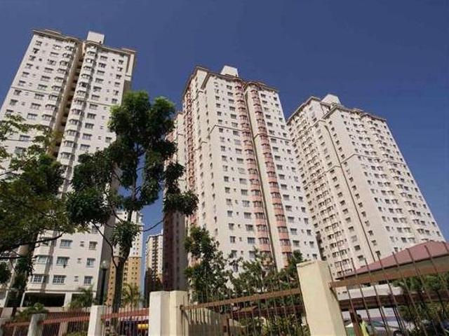 Condominium for sale in Country Heights Damansara, Kuala Lumpur