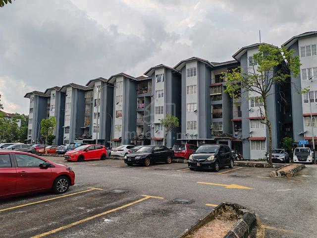 Apartment for sale in Subang Bestari, Shah Alam