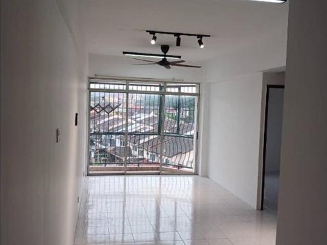 Apartment for sale in Petaling, Subang Jaya