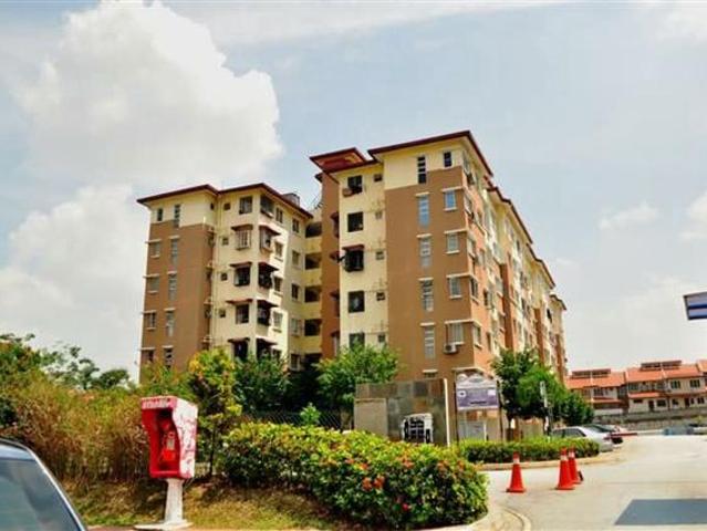 Apartment for sale in Petaling, Damansara Damai