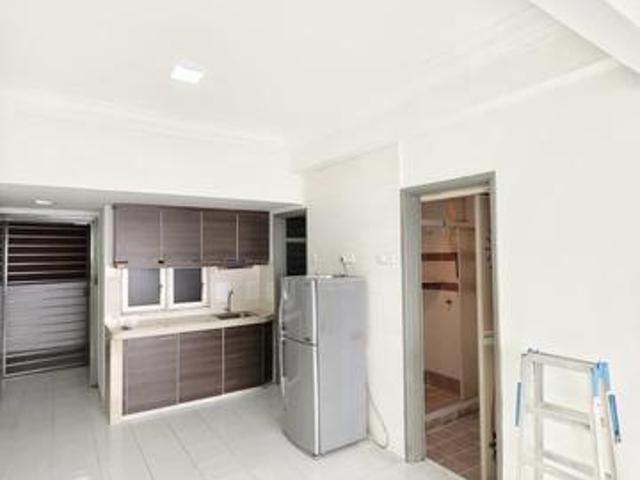 Serviced Residence for sale in Majlis Bandaraya Subang Jaya, Petaling