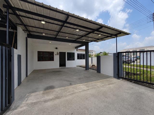 Terraced House for sale in Samarahan, Kota Samarahan