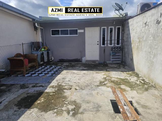 Terraced House for sale in Kuching, Sarawak