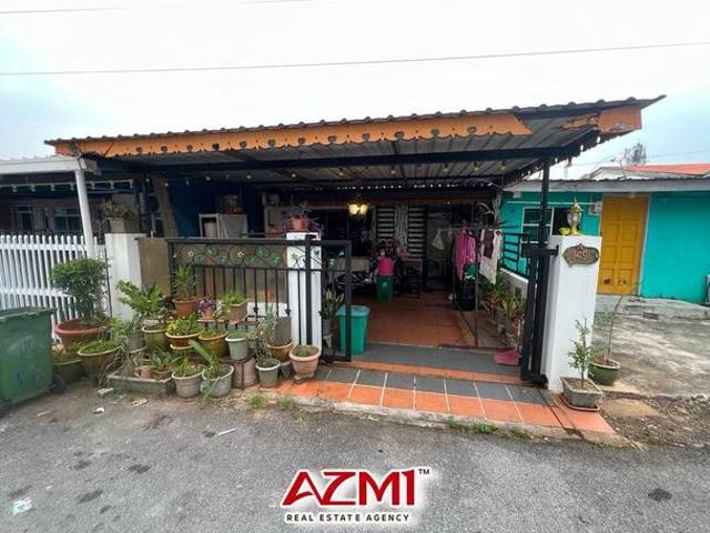 Terraced House for sale in Kuching, Sarawak