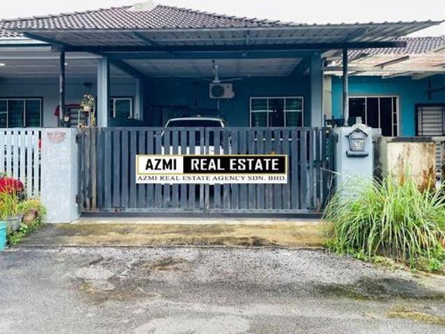 Terraced House for sale in Kuching