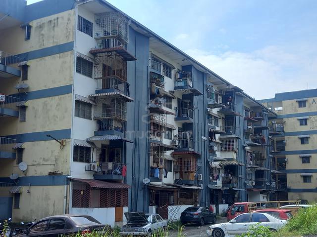 Flat for sale in Country Heights Damansara, Kuala Lumpur