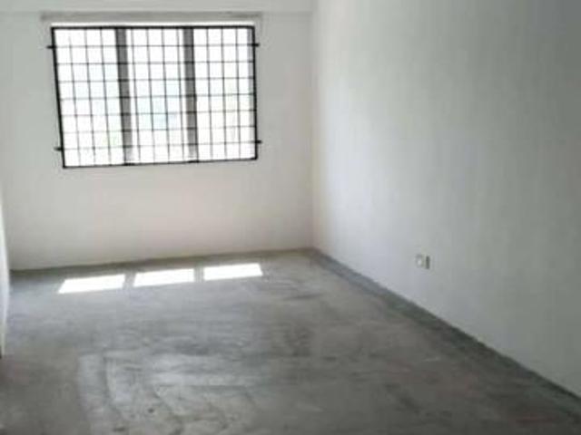 Flat for sale in Langat, Selangor