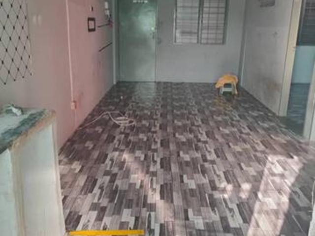 Apartment for sale in Kajang, Langat