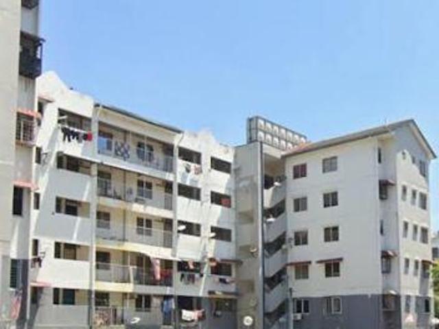 Flat for sale in Seri Kembangan, Majlis Bandaraya Subang Jaya