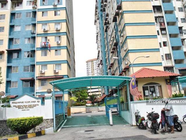 Apartment for sale in Seri Kembangan, Majlis Bandaraya Subang Jaya