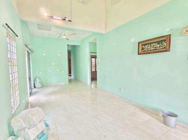 Residential House for sale in Sendayan Village, Negeri Sembilan