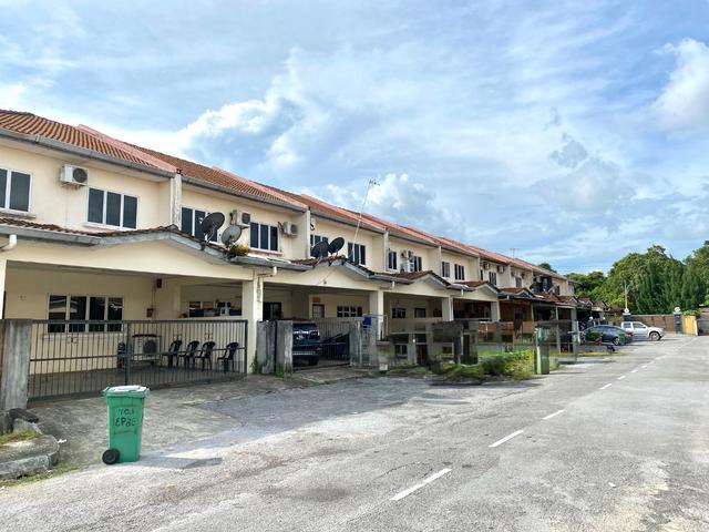 Terraced House for sale in Samarahan, Kota Samarahan