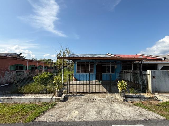 Terraced House for sale in Kuching