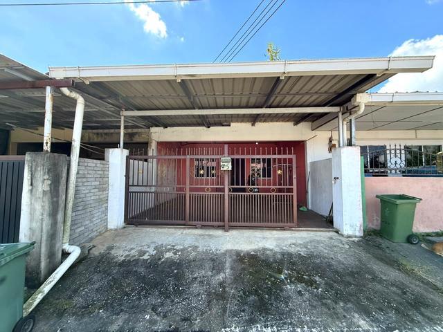 Terraced House for sale in Kuching