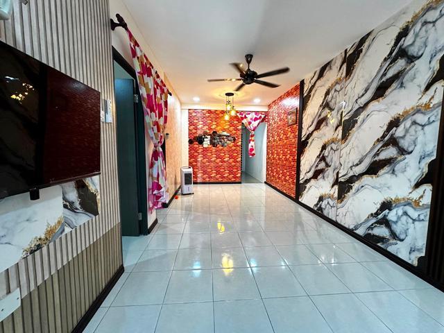 Terraced House for sale in Samarahan, Kota Samarahan