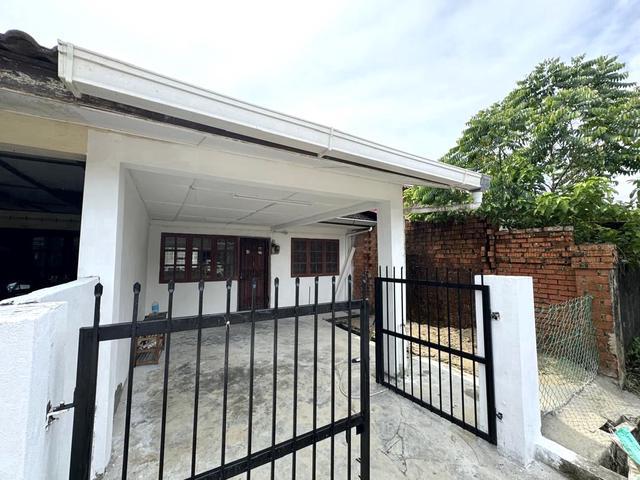 Terraced House for sale in Samarahan, Kota Samarahan