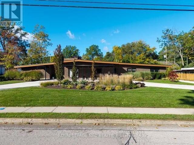 House for sale in St. Catharines, Golden Horseshoe