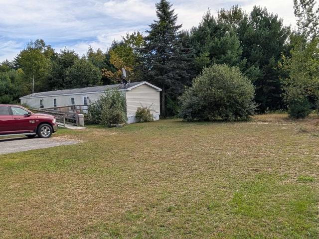 House for sale in Deering, Hillsborough County