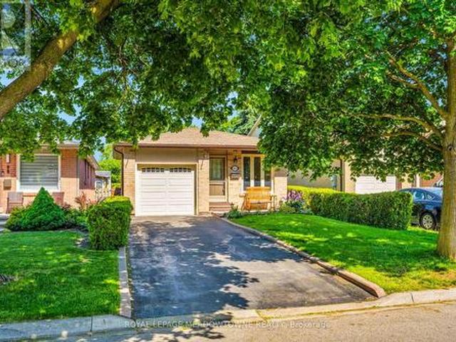 House for sale in Georgina, Ontario