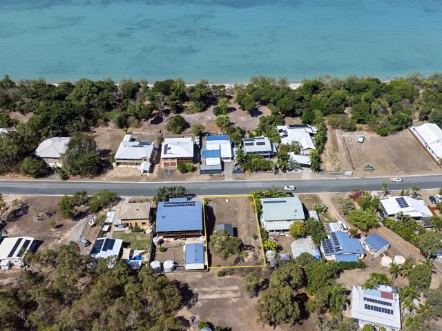 Property for sale in Hideaway Bay, Queensland
