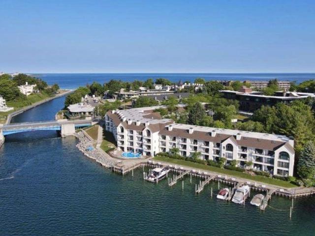 Condo for sale in Charlevoix, Michigan