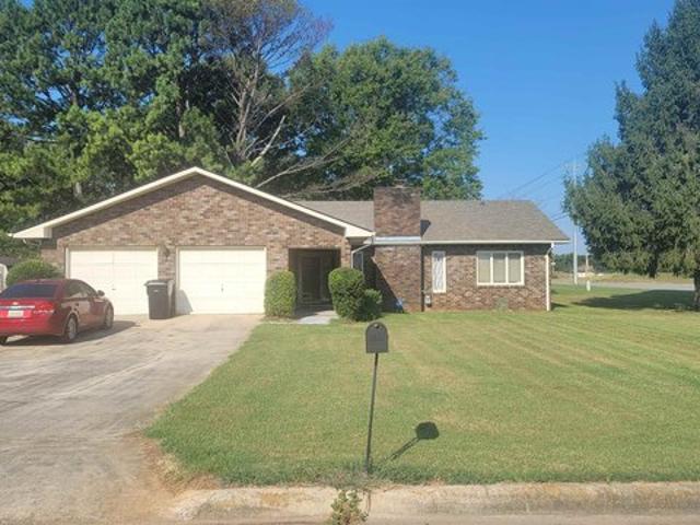 House for sale in Houston Corner, Muscle Shoals