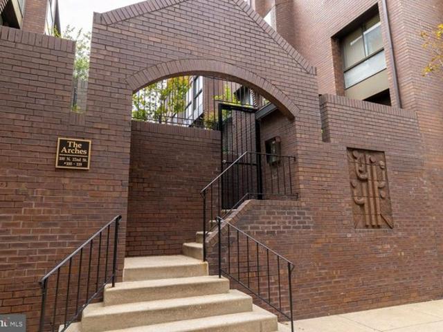 Condo for sale in Philadelphia, Pennsylvania