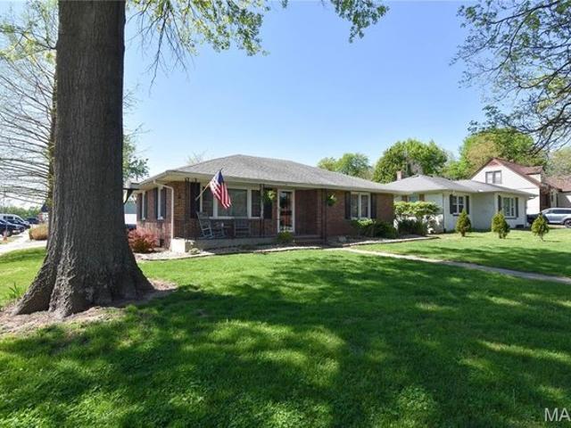 House for sale in Bunker Hill, Illinois