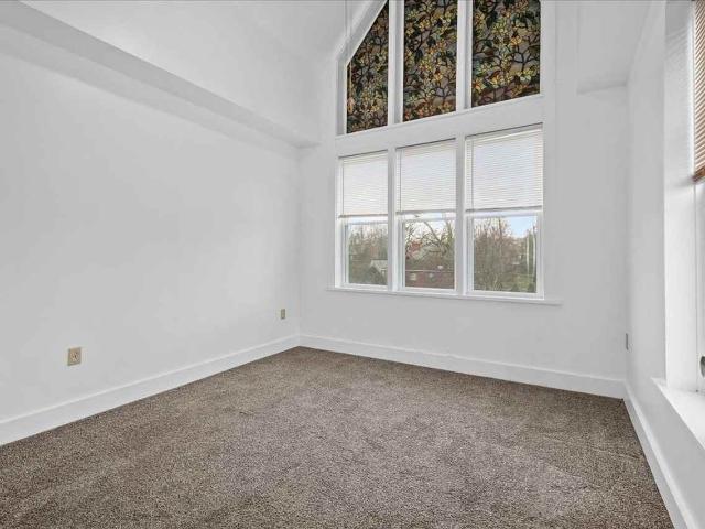 Apartment for rent in Pittsburg, Pennsylvania