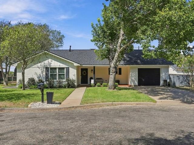 House for sale in Columbus, Texas