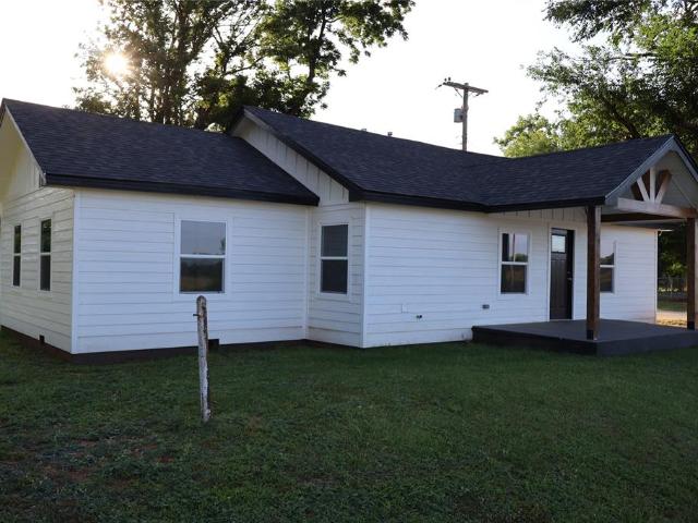 House for sale in Maysville, Oklahoma