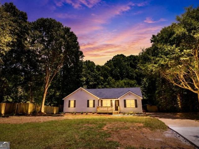House for sale in Williamson, Georgia