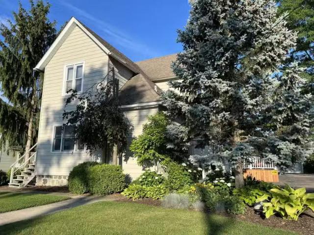 House for rent in Elgin