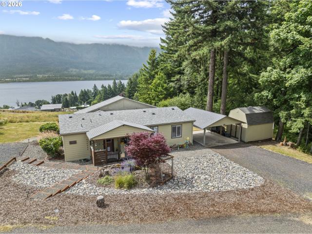 House for sale in Stevenson, Washington