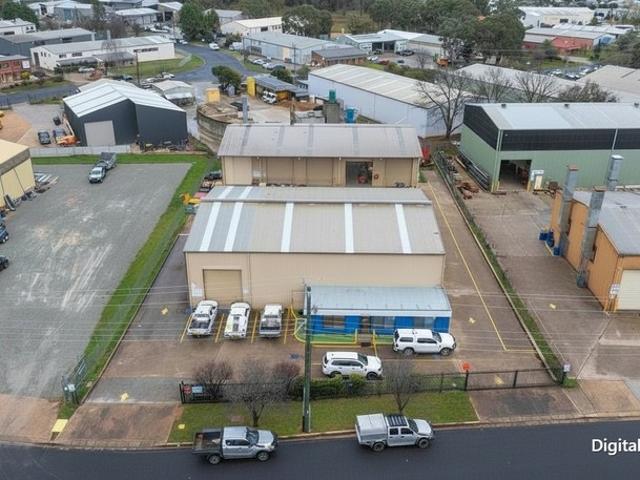 Warehouse for sale in Orange, New South Wales
