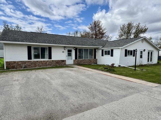 House for sale in Pinconning, Michigan