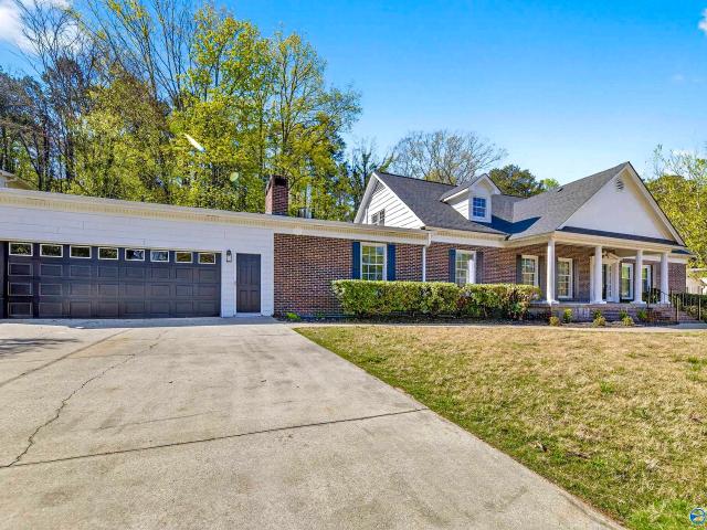 House for sale in Etowah, Alabama