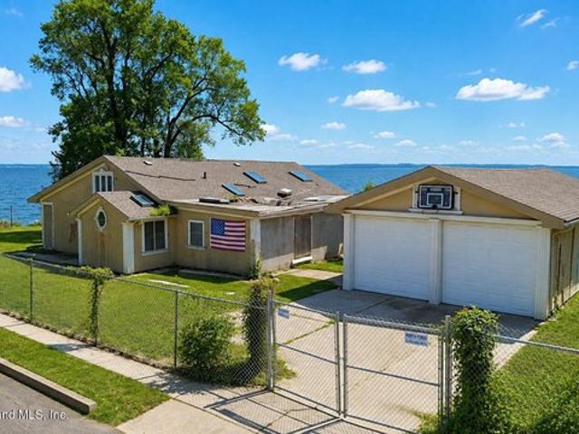 Land for sale in Arverne, New York
