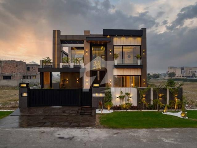 House for sale in لاہور, لاہور ڈویژن