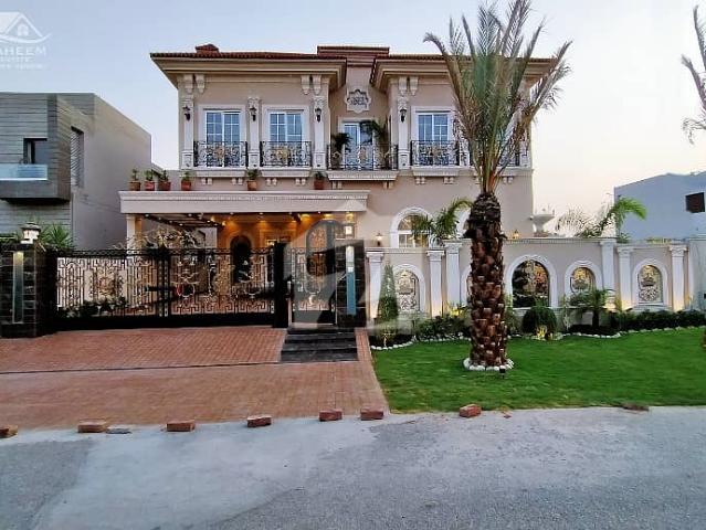 House for sale in لاہور, لاہور ڈویژن