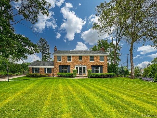 House for sale in Bloomfield Hills, Michigan