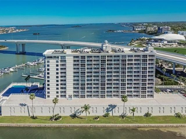 Condo for sale in Clearwater, Florida